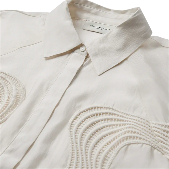 Copenhagen Muse CMMOLLY Lace Skjorte, Jet Stream